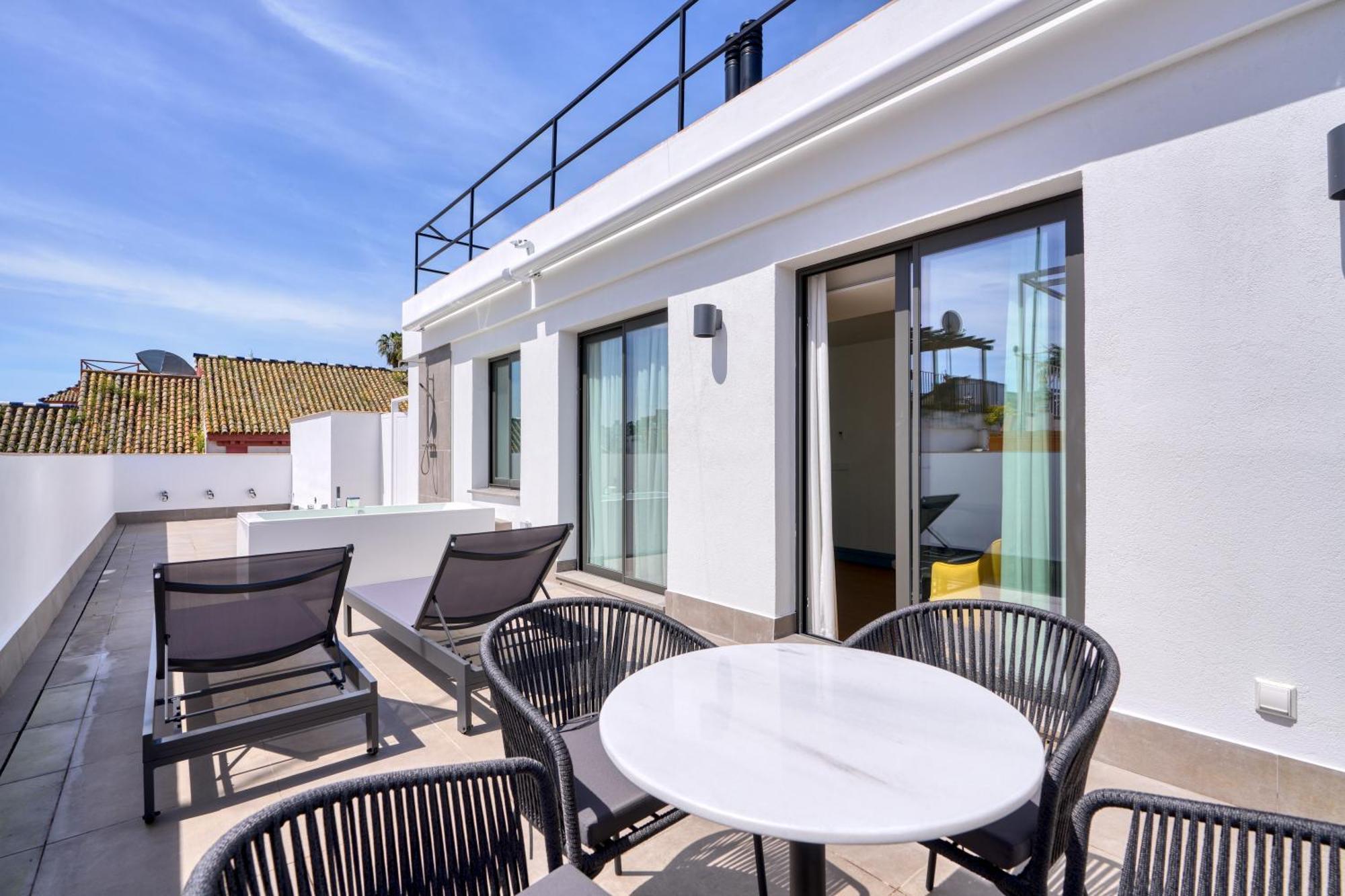 Deluxe Double Room Jacuzzi Terrace
